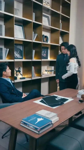 ใจซ่อนรัก