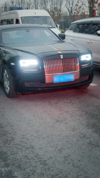 ใจซ่อนรัก