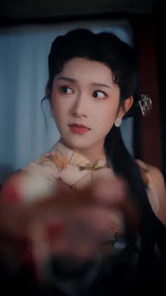 เสน่หาท่านหญิงนครหู้