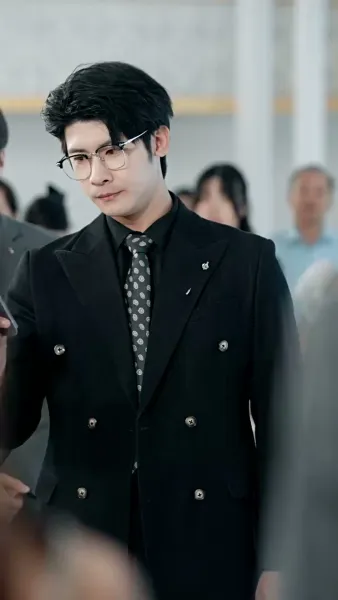 คืนวันแต่งงานกลับหย่ากัน