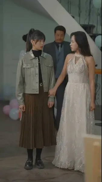  เมียสองบุคลิกของประธานลี่