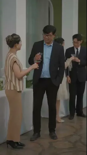  เมียสองบุคลิกของประธานลี่