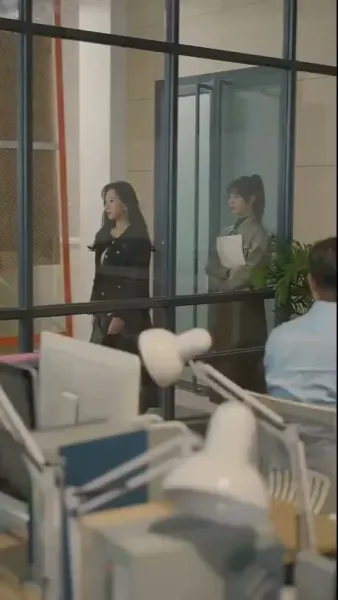  เมียสองบุคลิกของประธานลี่