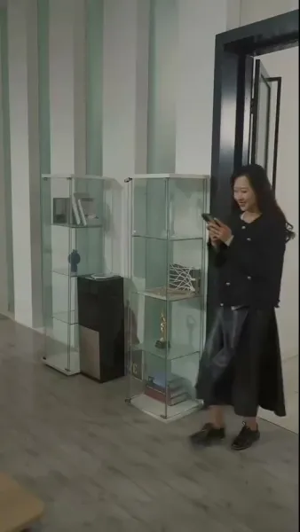  เมียสองบุคลิกของประธานลี่