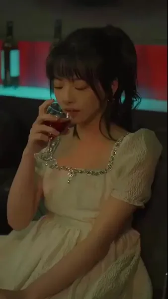  เมียสองบุคลิกของประธานลี่