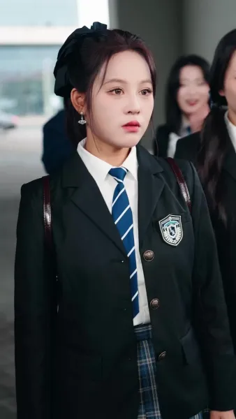 ทายาทตัวจริง กลับมาแล้ว(พากย์เสียง)