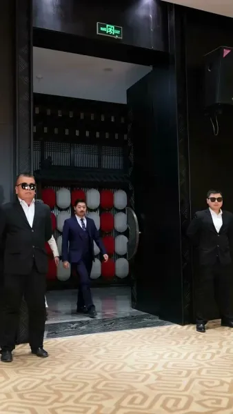 หลังหยา