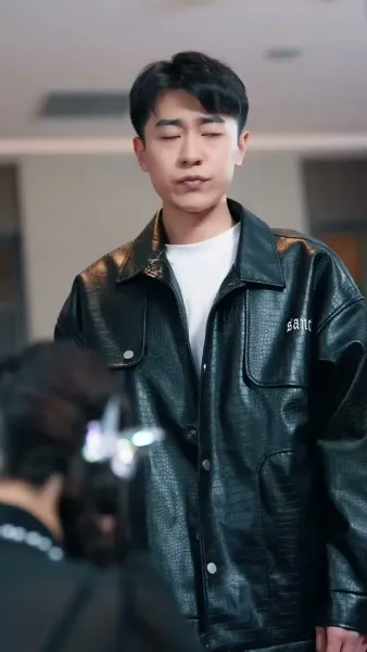 หลังหยา