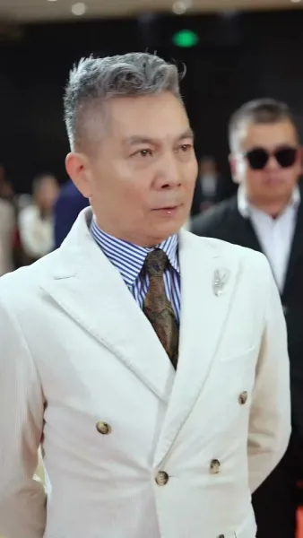 หลังหยา