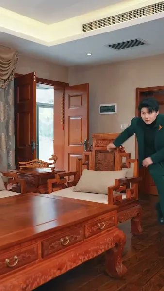 หลังหยา