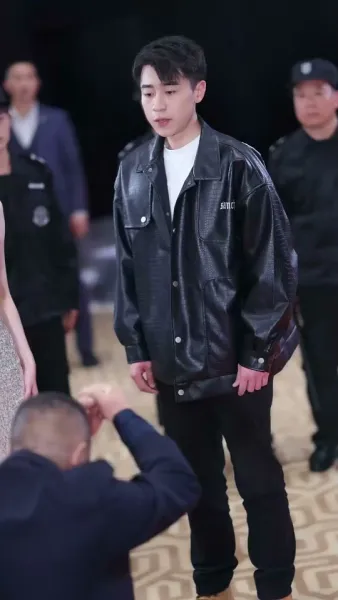 หลังหยา