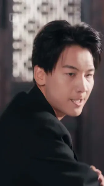 บอสแฝง: เริ่มเกมแล้วพวก