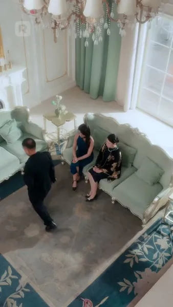 บอสแฝง: เริ่มเกมแล้วพวก