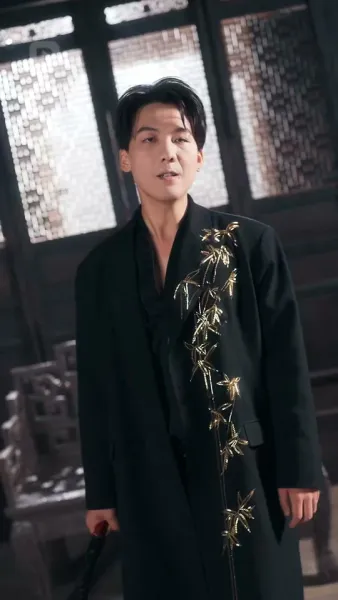 บอสแฝง: เริ่มเกมแล้วพวก