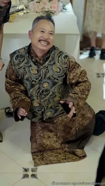 เจอกันอีกครั้ง ในยามที่ดอกสาลี่ร่วงโรย