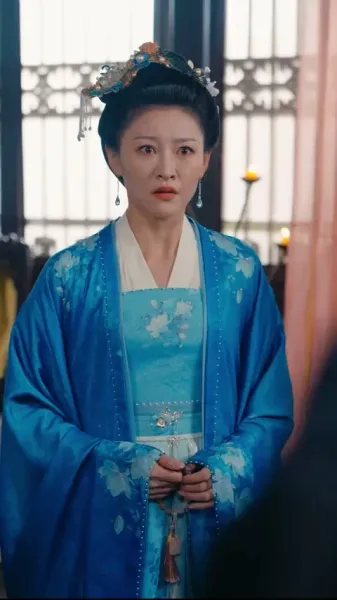 รอยแค้นในเงาจันทร์