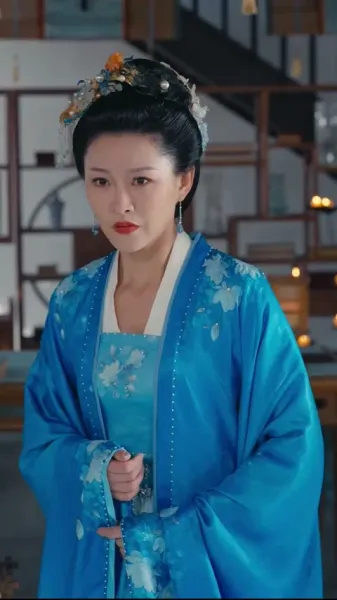 รอยแค้นในเงาจันทร์