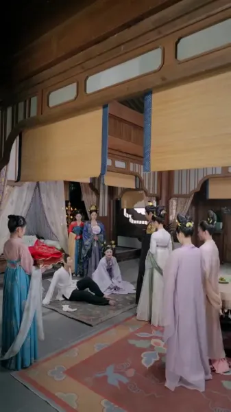 เงามายาในวังสลาย