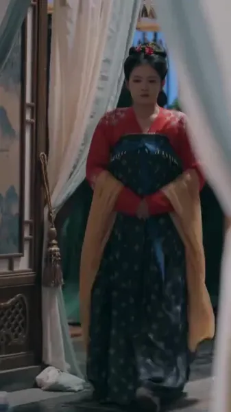 เงามายาในวังสลาย