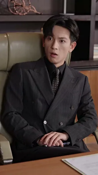 ข้ามเวลาเป็นนางร้าย  อยากหย่าทุกวัน