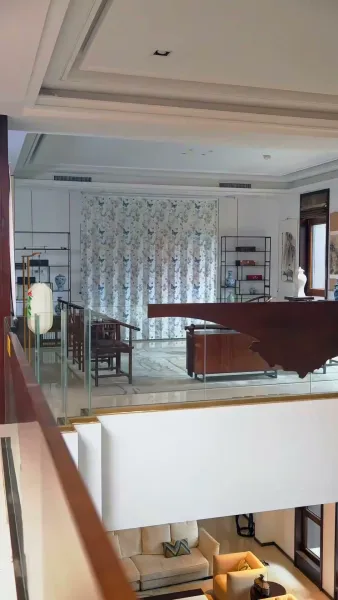 องครักษ์หลงยุค