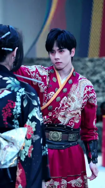 องครักษ์หลงยุค