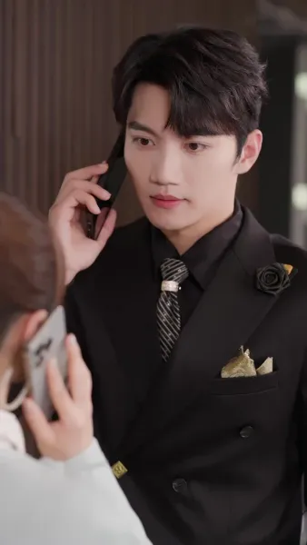 รักในสายลม ใบไม้ผลิ