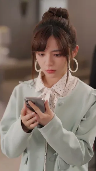 รักในสายลม ใบไม้ผลิ