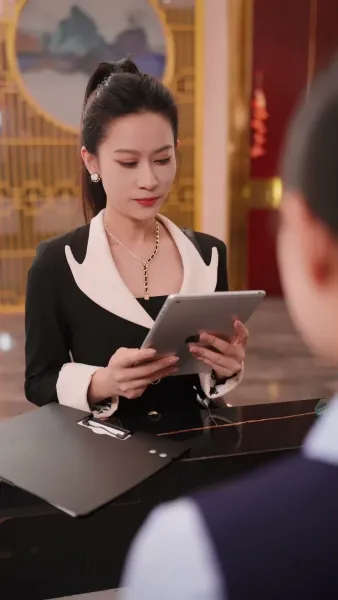 รักในสายลม ใบไม้ผลิ