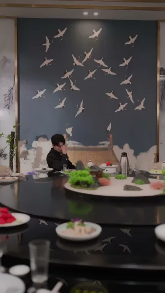 รักในสายลม ใบไม้ผลิ