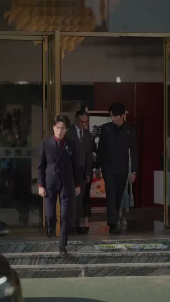 รักในสายลม ใบไม้ผลิ