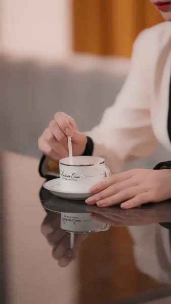 รักในสายลม ใบไม้ผลิ