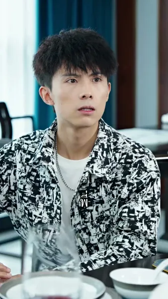 ไรเดอร์คนนี้ ที่แท้ก็ทายาทเศรษฐี