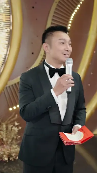 ไรเดอร์คนนี้ ที่แท้ก็ทายาทเศรษฐี