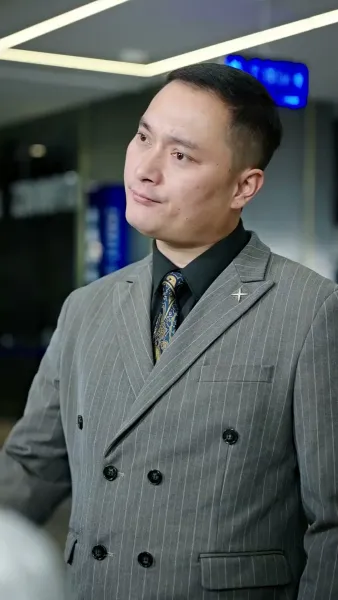 ไรเดอร์คนนี้ ที่แท้ก็ทายาทเศรษฐี