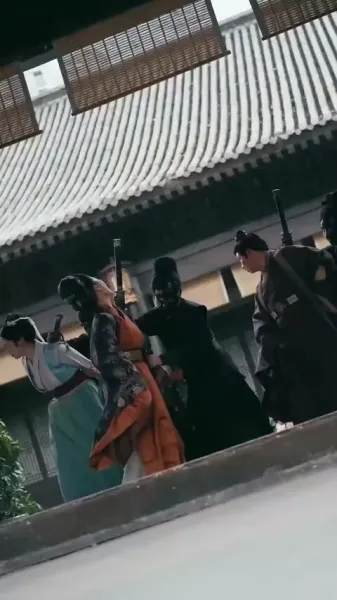 เสน่ห์ร้ายของฤดูใบไม้ผลิ