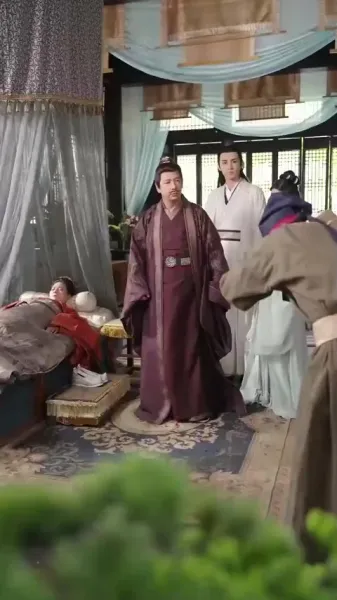 เสน่ห์ร้ายของฤดูใบไม้ผลิ