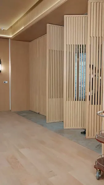 แม่บ้านบัลลังก์เพชร