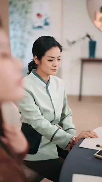 แม่บ้านบัลลังก์เพชร