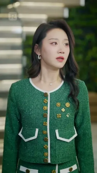 จักรวาลส่งเธอมา