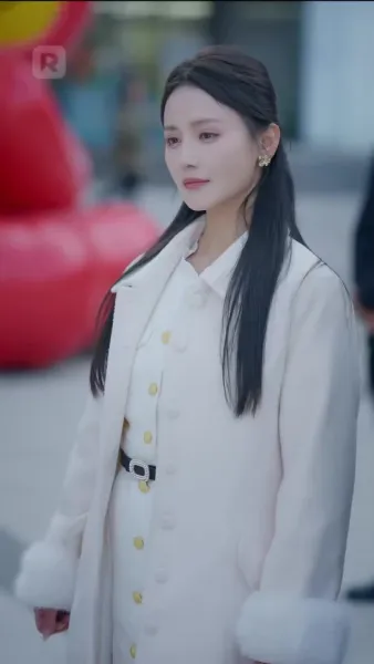 จักรวาลส่งเธอมา