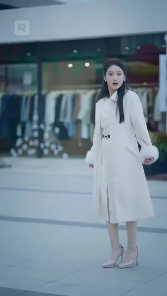 จักรวาลส่งเธอมา