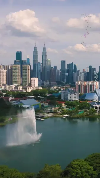 เกิดใหม่มาแต่งงานกับชายที่เคยทิ้ง