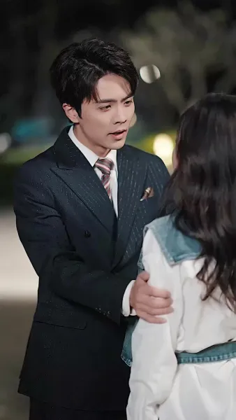 ท่านประธาน คุณแอบรักไม่เนียนเลย