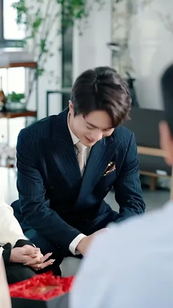 ท่านประธาน คุณแอบรักไม่เนียนเลย