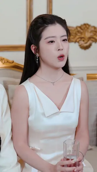 สาวใช้ตัวร้าย