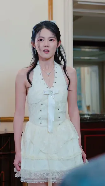 สาวใช้ตัวร้าย