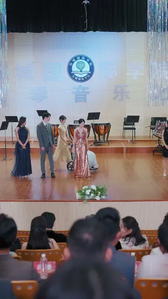 สาวใช้ตัวร้าย