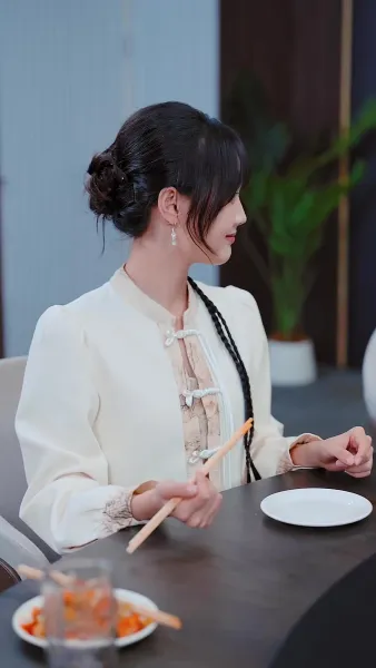 สาวใช้ตัวร้าย