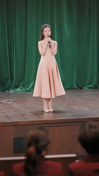 สาวใช้ตัวร้าย